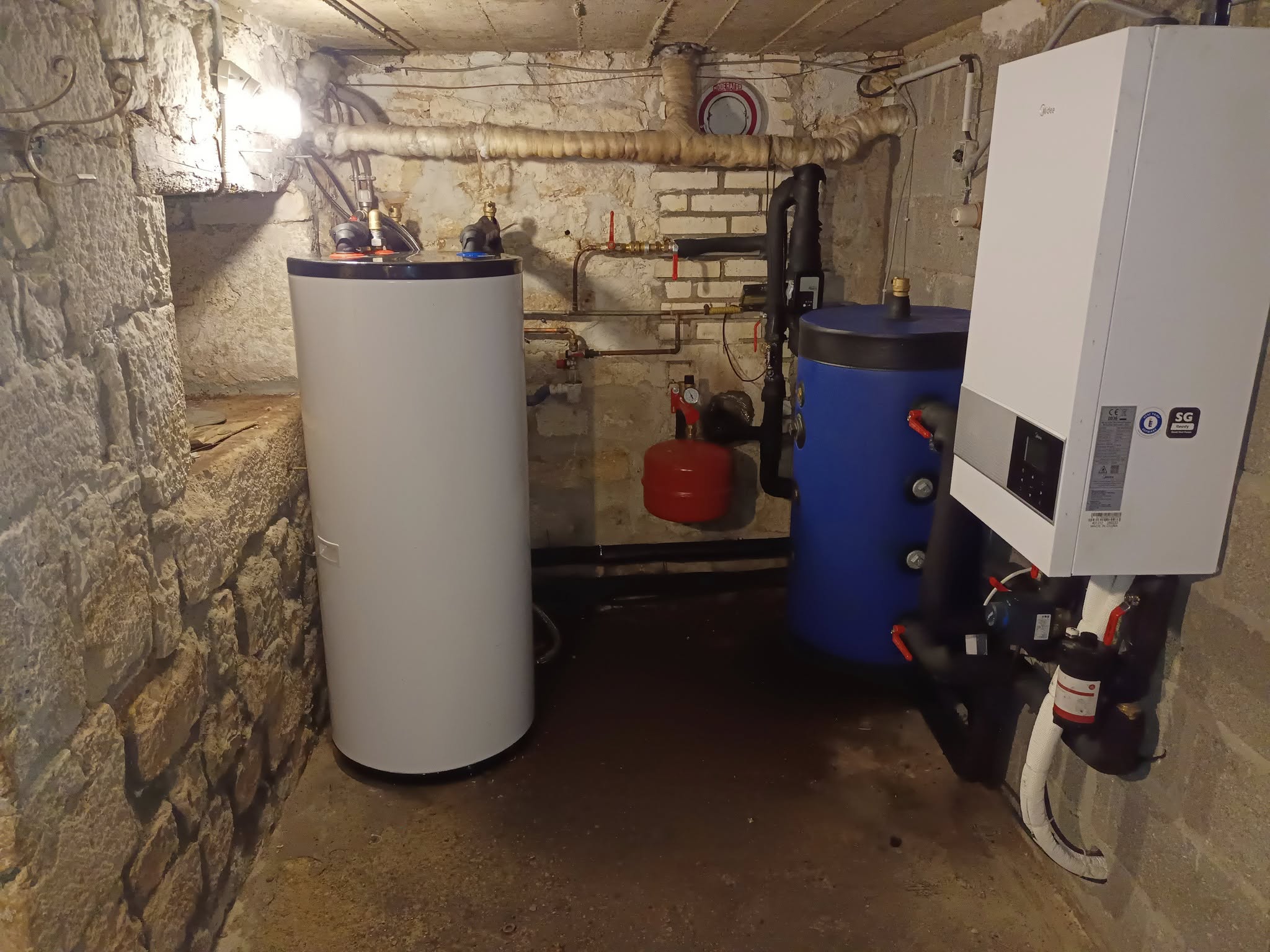 Installation pompe à chaleur avec ballon ECS déporté