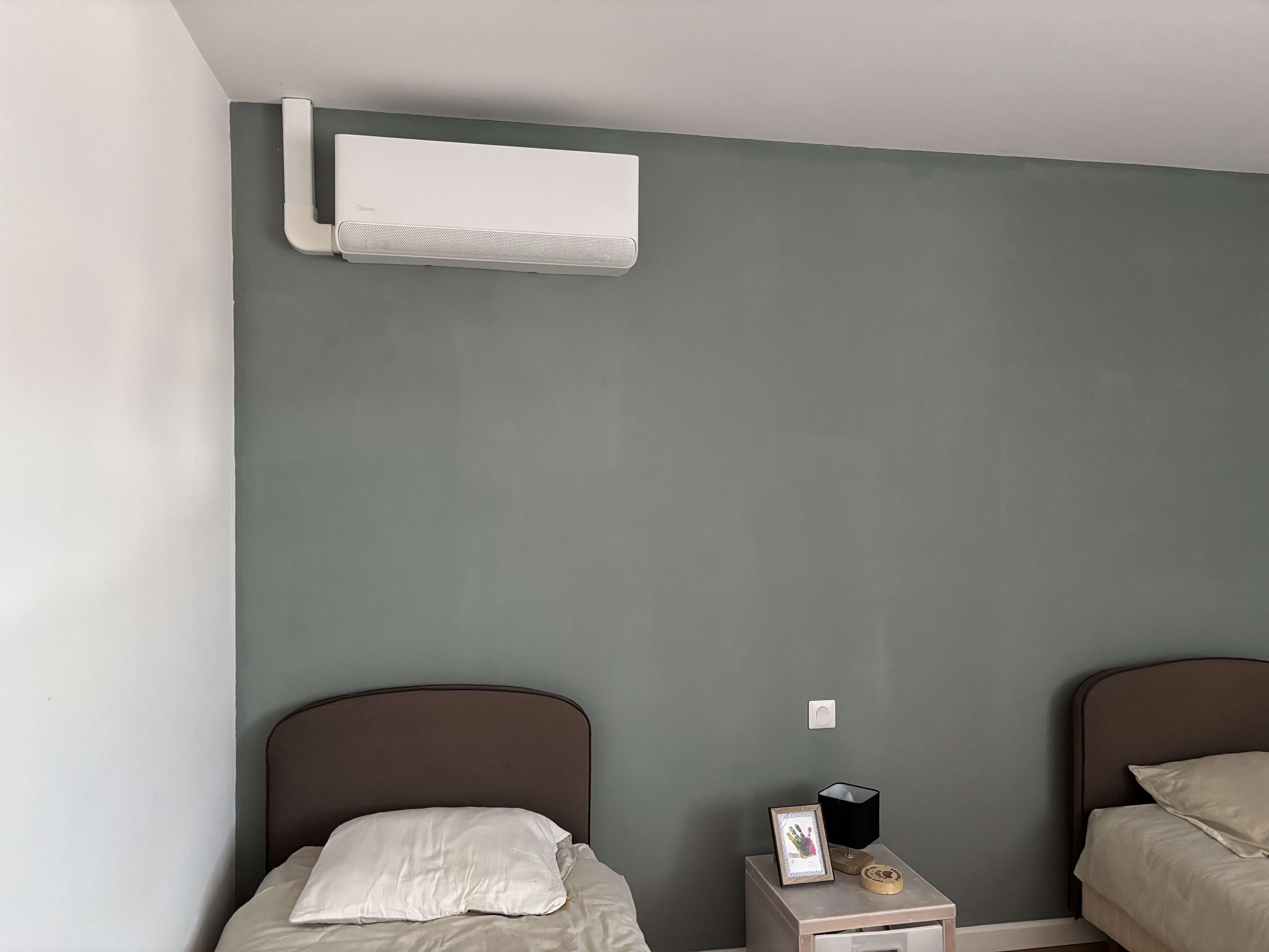 Climatisation Midea dans une deuxième chambre