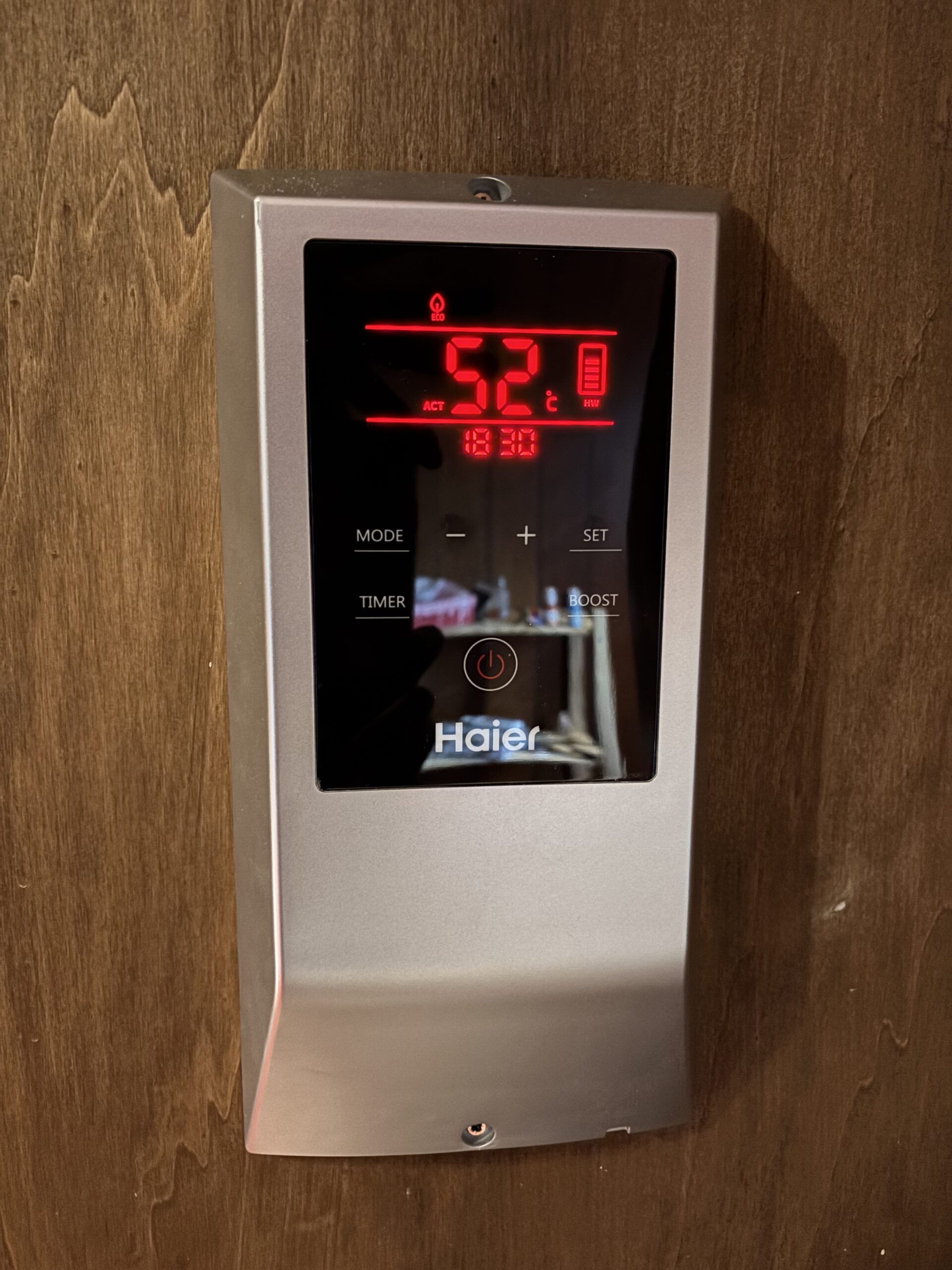 Affichage de la commande du chauffe-eau thermodynamique Haier