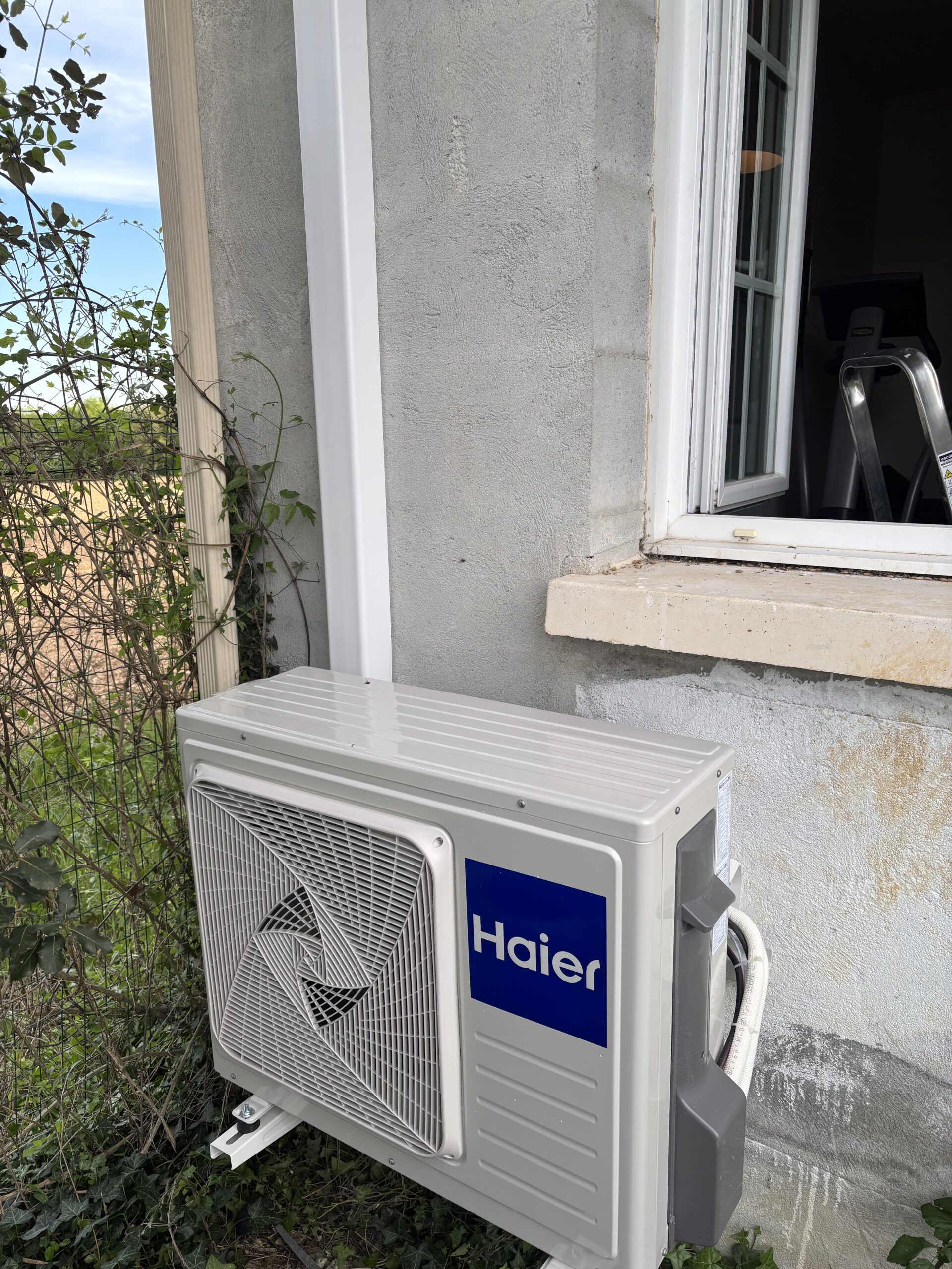 Groupe extérieur Haier du chauffe-eau thermodynamique